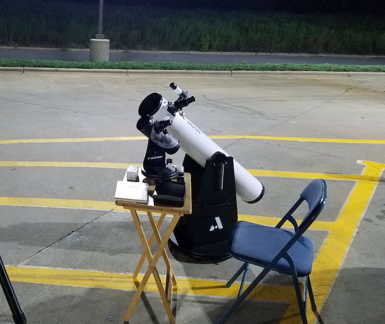 Difference between store dobsonian and newtonian